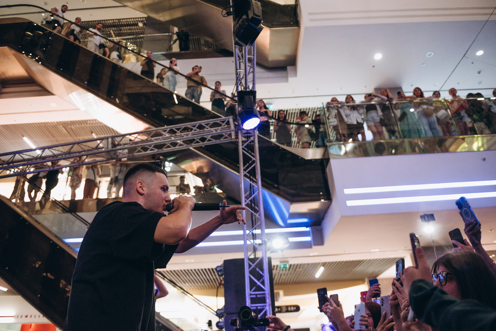 Диван-тур в ТРЦ Gulliver image-182