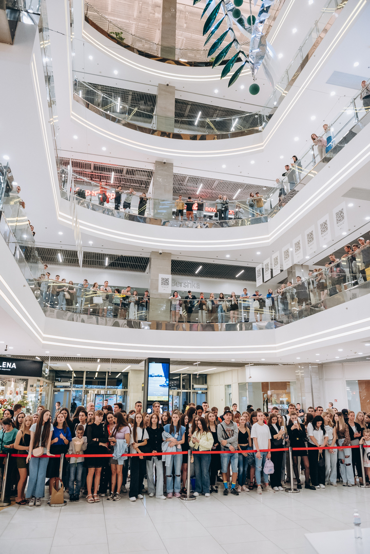 Фан-зустріч &quot;Хто зверху&quot; image-1