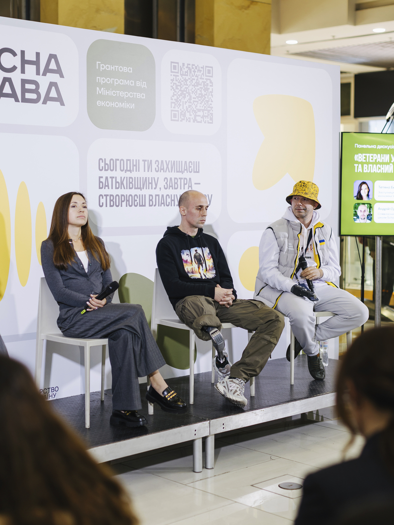 Opening of the exhibition &quot;Time to create your own: grants for veterans and spouses&quot; image-59