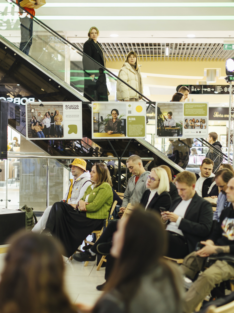 Opening of the exhibition &quot;Time to create your own: grants for veterans and spouses&quot; image-93