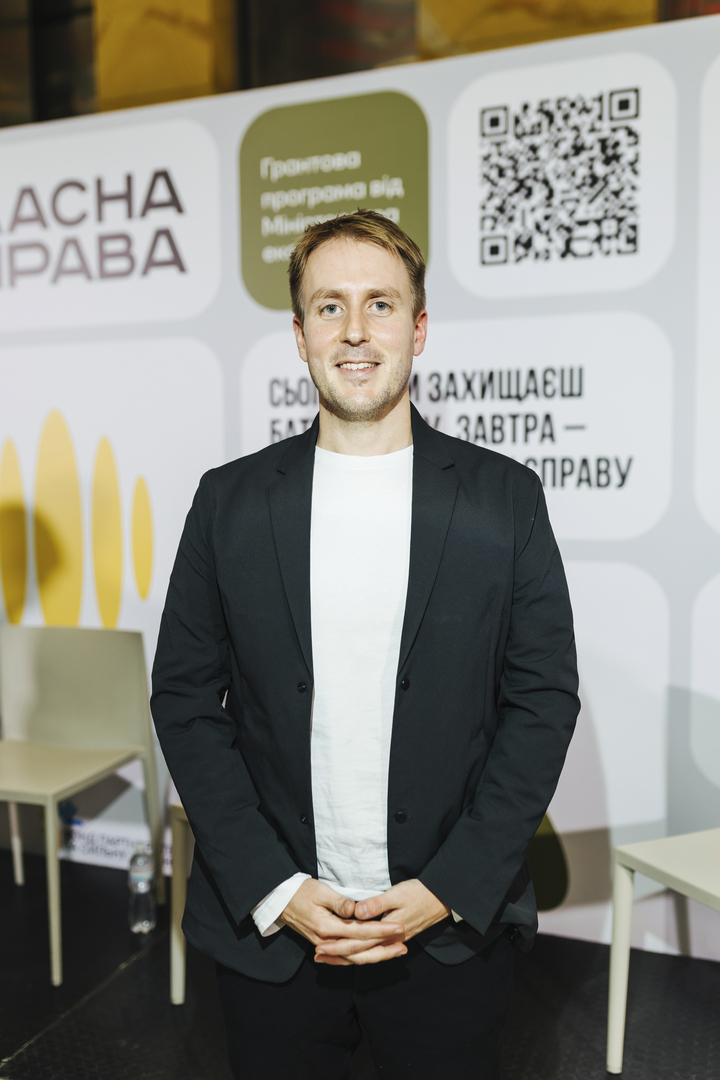 Opening of the exhibition &quot;Time to create your own: grants for veterans and spouses&quot; image-115