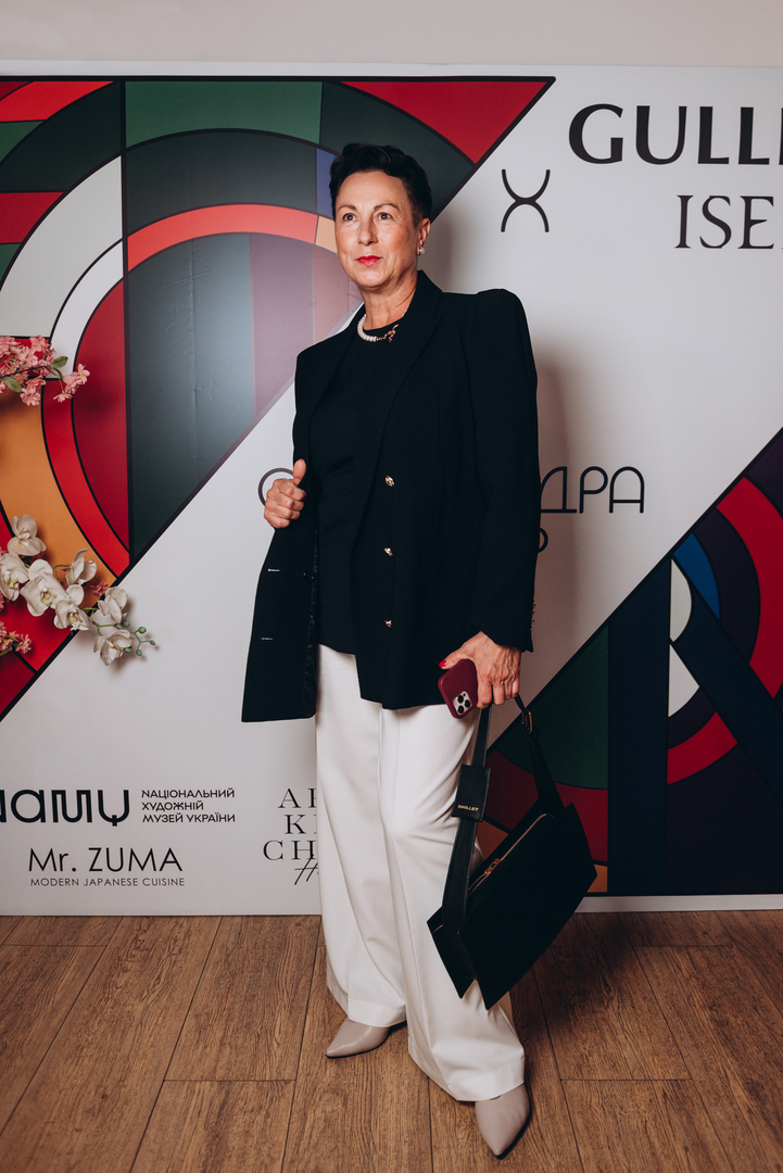 Колабарація ISED x GULLIVER за мотивамиОлександри Екстер image-48