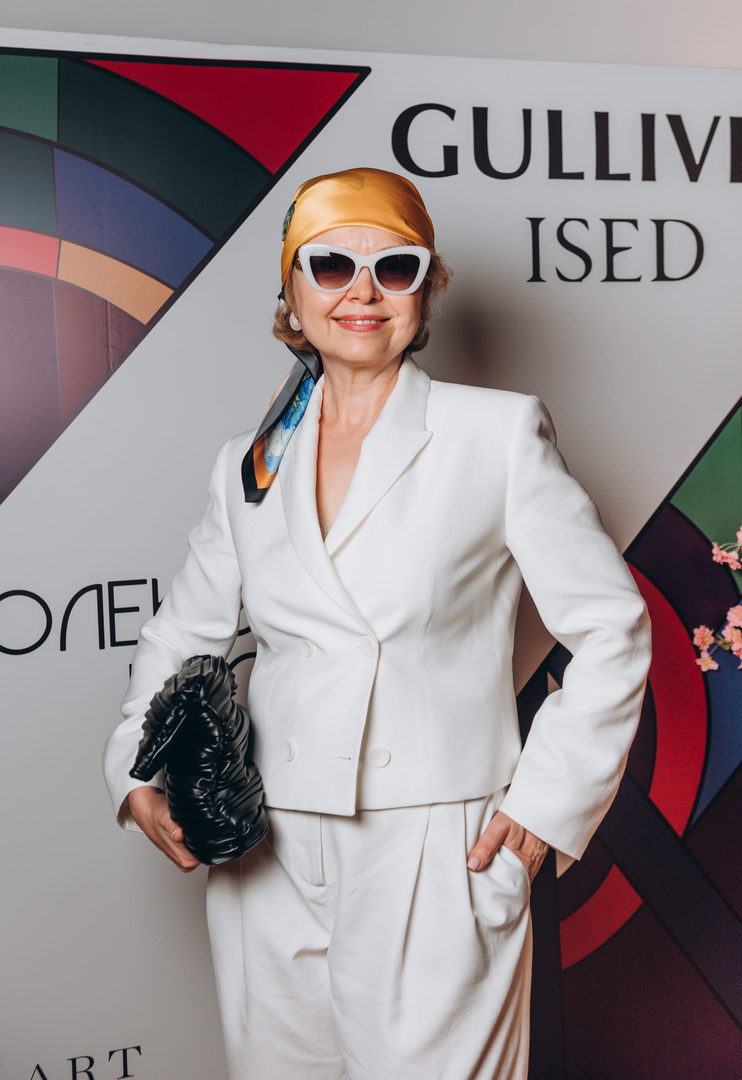 Колабарація ISED x GULLIVER за мотивамиОлександри Екстер image-91