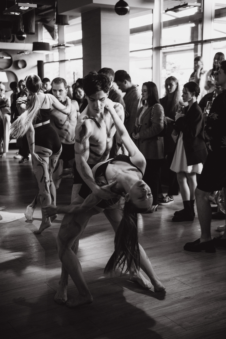 Колабарація ISED x GULLIVER за мотивамиОлександри Екстер image-157