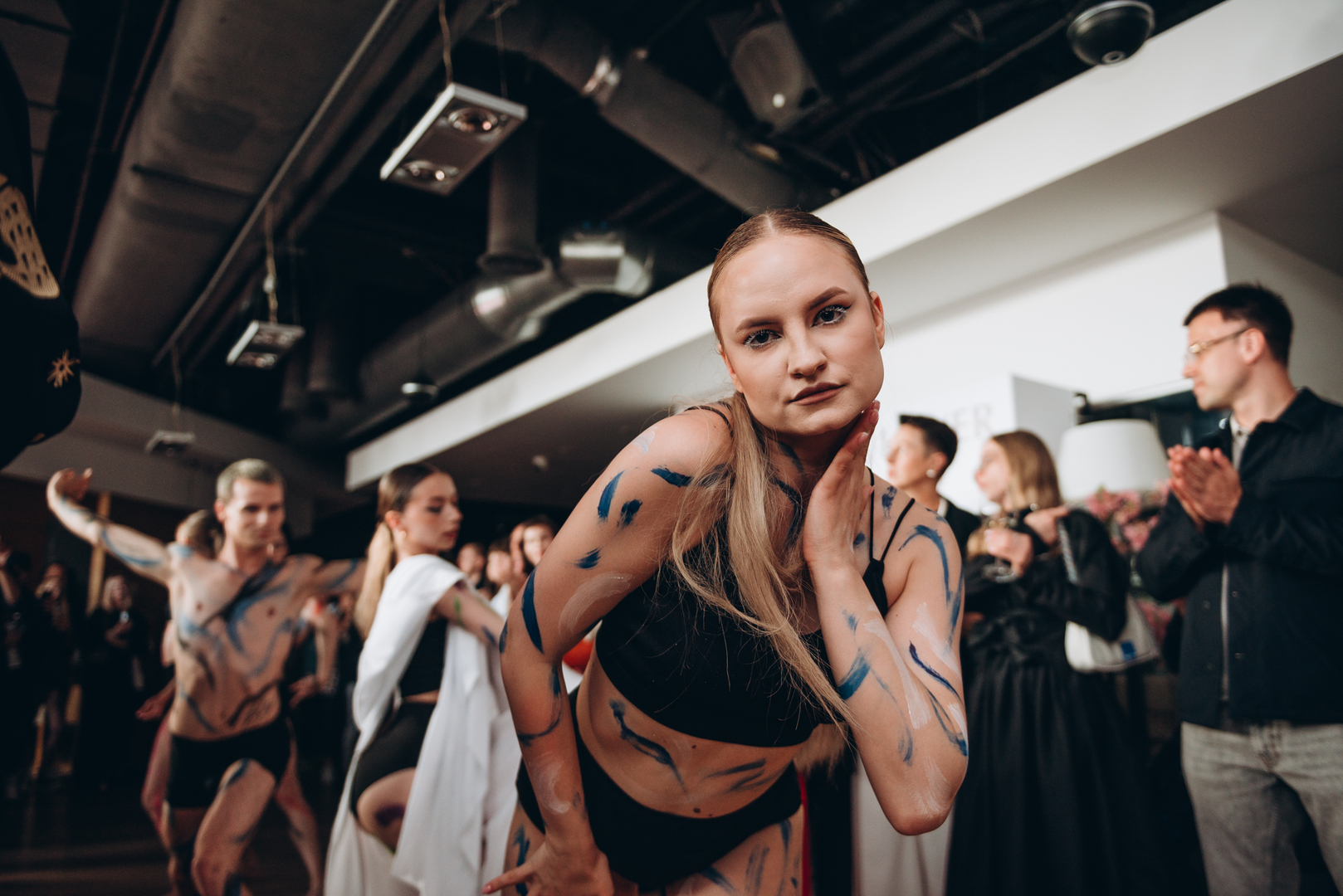 Колабарація ISED x GULLIVER за мотивамиОлександри Екстер image-165