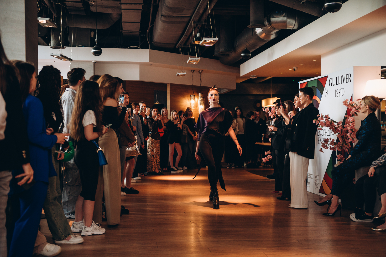 Колабарація ISED x GULLIVER за мотивамиОлександри Екстер image-211