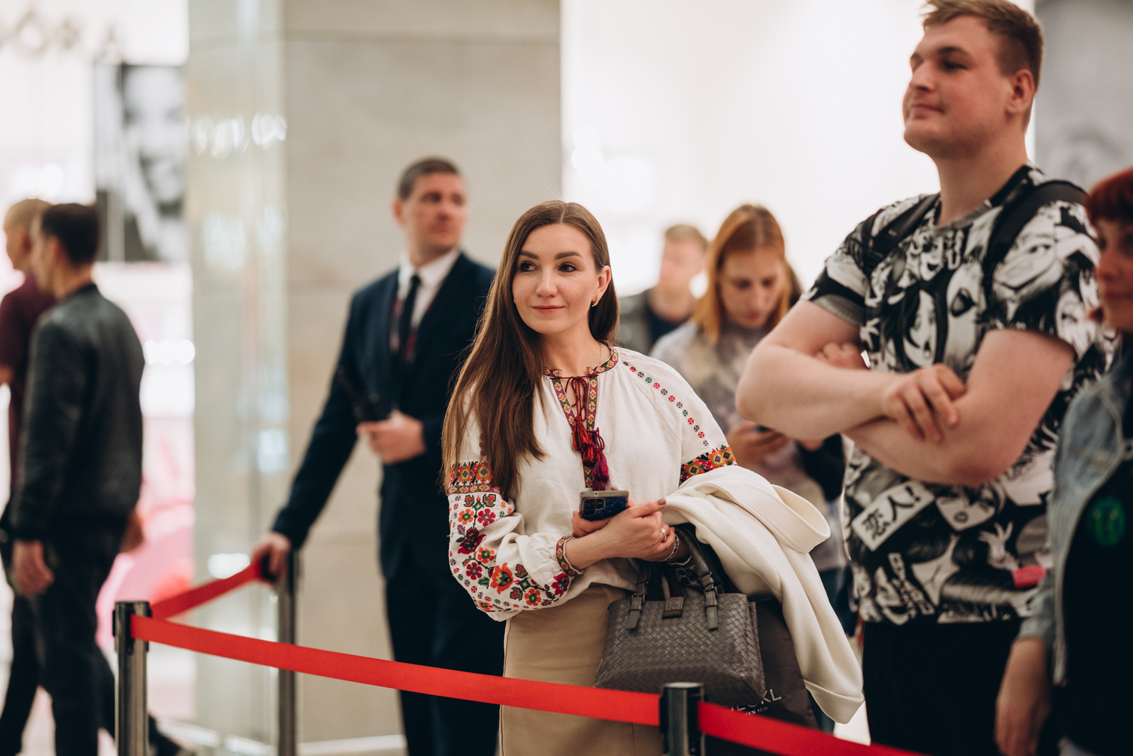 Презентація проєкту Вишивана Україна + NAZVA image-1