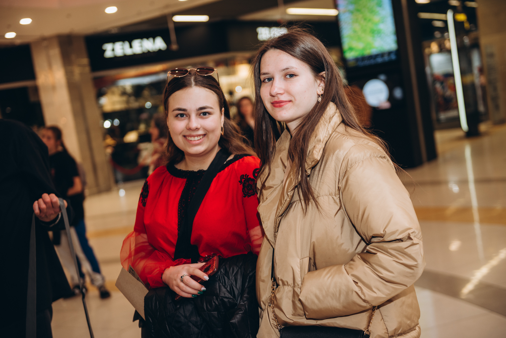 Презентація проєкту Вишивана Україна + NAZVA image-0