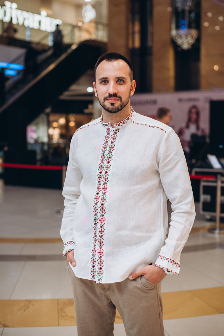 Презентація проєкту Вишивана Україна + NAZVA image-3