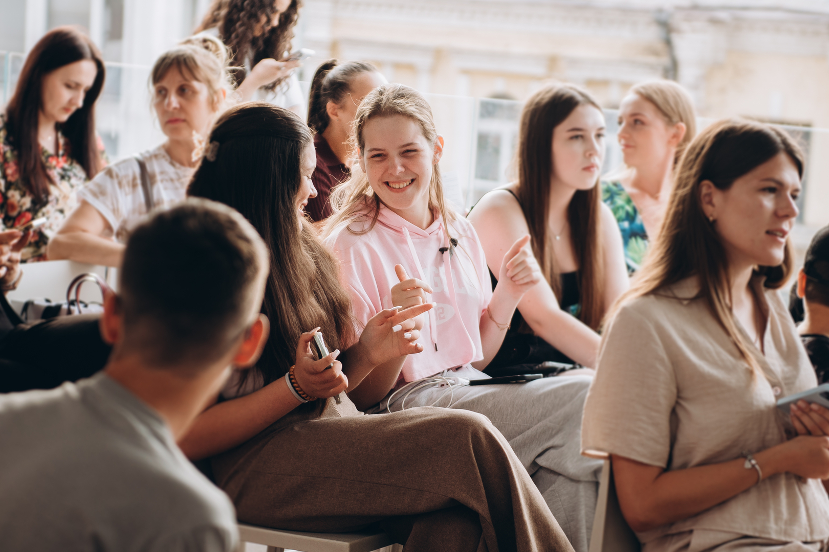 Тераса Talk з Тетяною Парфільєвою, MamaRika та Alena Omargalieva  image-1