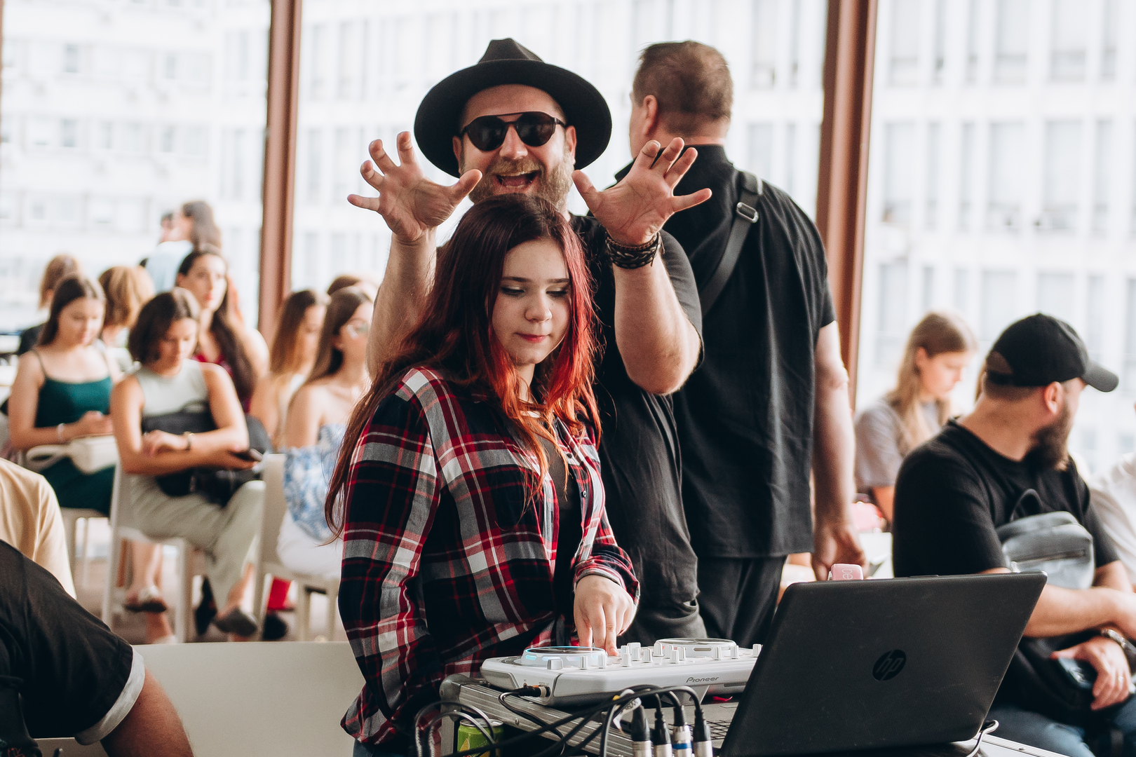 Тераса Talk з Тетяною Парфільєвою, MamaRika та Alena Omargalieva  image-11