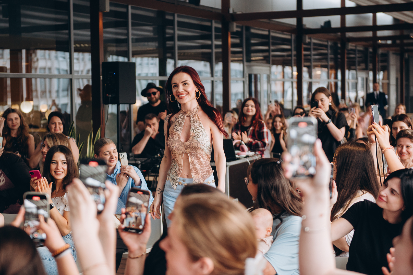 Тераса Talk з Тетяною Парфільєвою, MamaRika та Alena Omargalieva  image-34