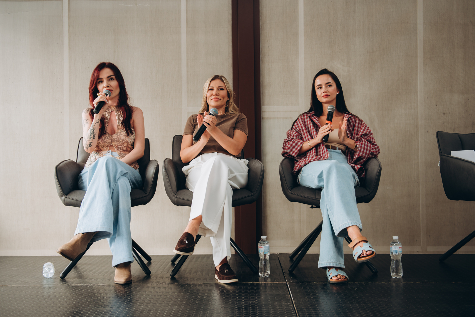 Тераса Talk з Тетяною Парфільєвою, MamaRika та Alena Omargalieva  image-72