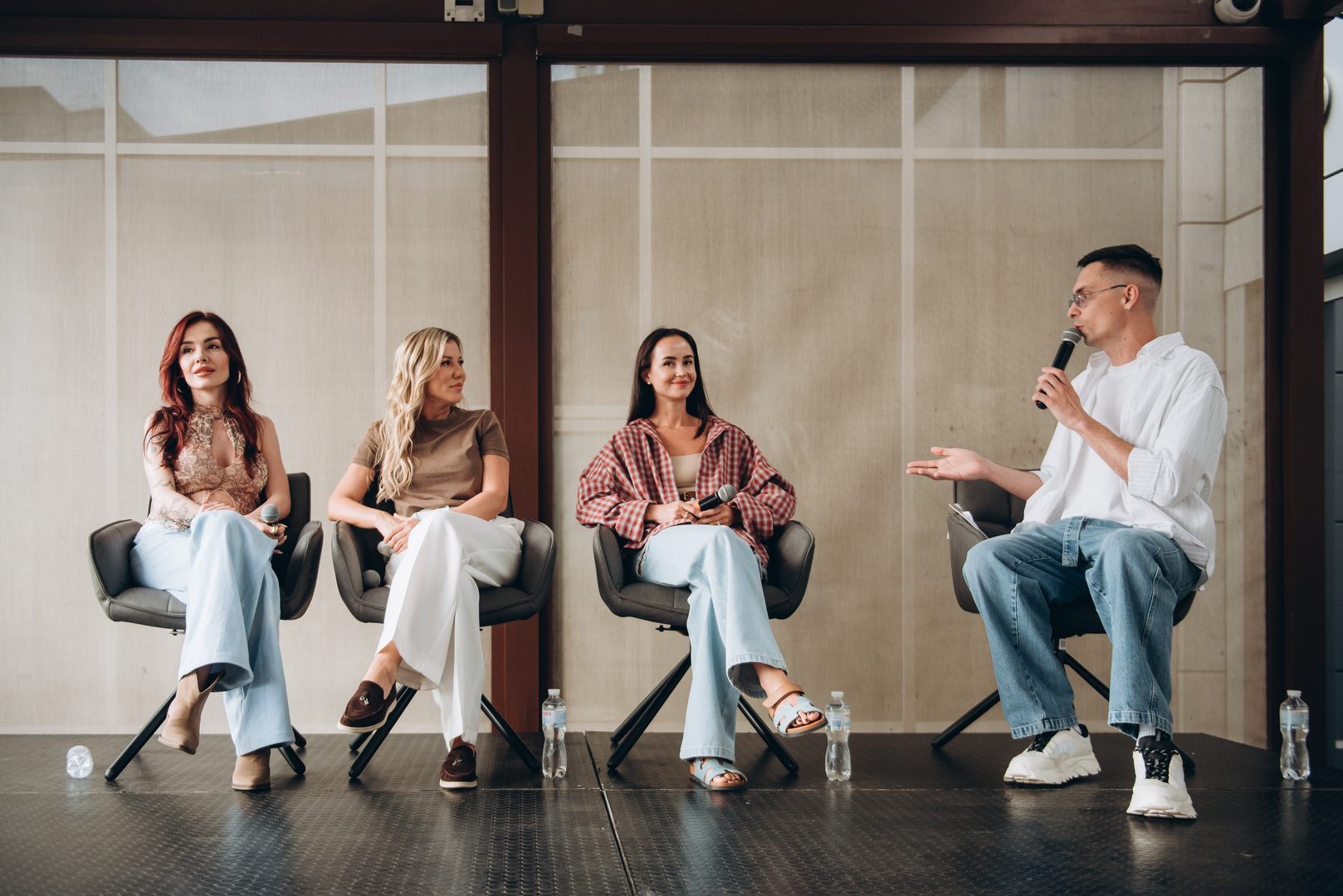 Тераса Talk з Тетяною Парфільєвою, MamaRika та Alena Omargalieva  image-75