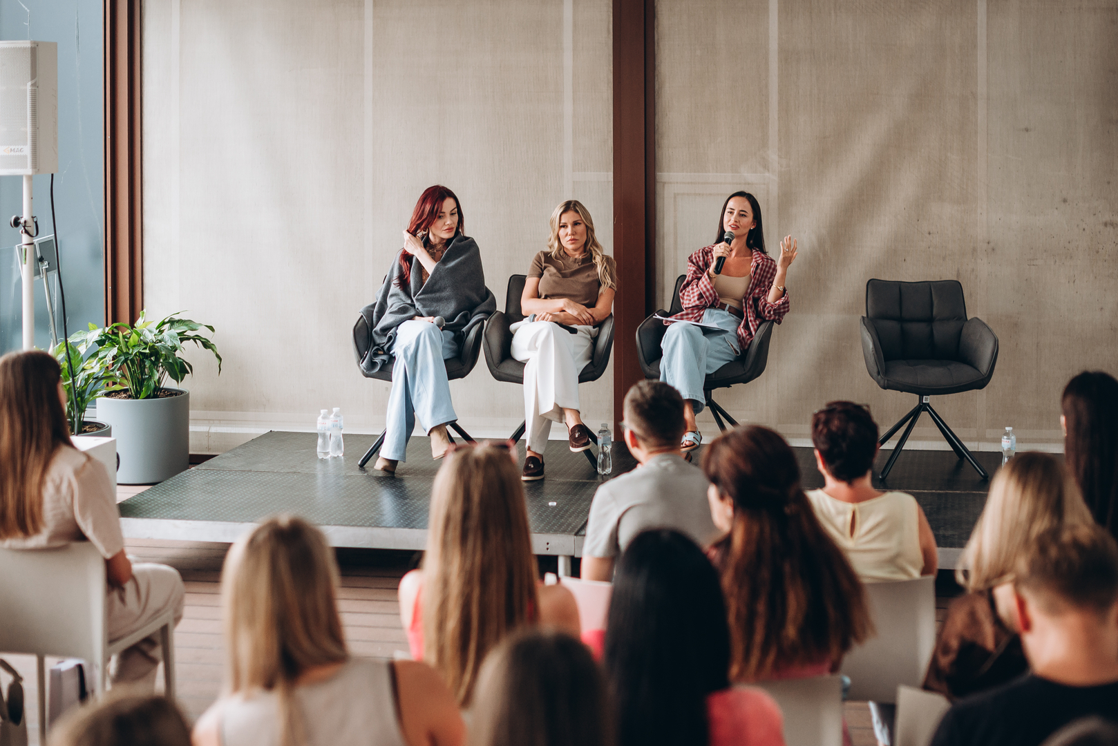 Тераса Talk з Тетяною Парфільєвою, MamaRika та Alena Omargalieva  image-149