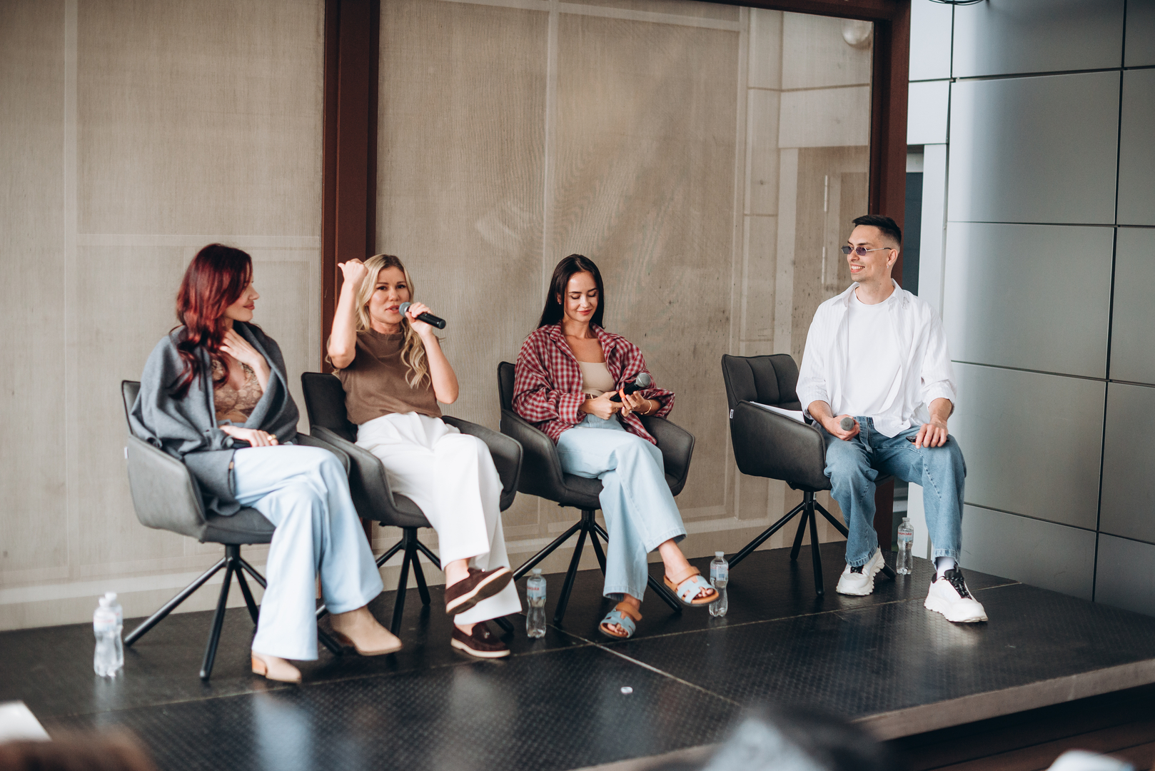 Тераса Talk з Тетяною Парфільєвою, MamaRika та Alena Omargalieva  image-152