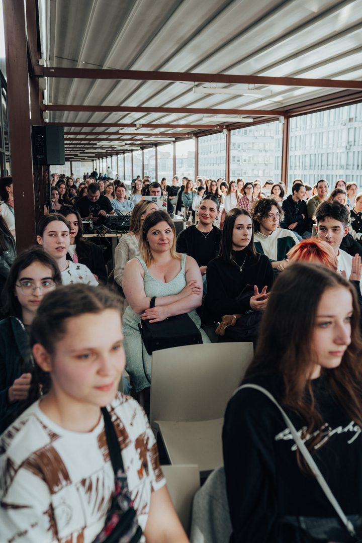 Фан-зустріч з гуртом MOLODI image-16