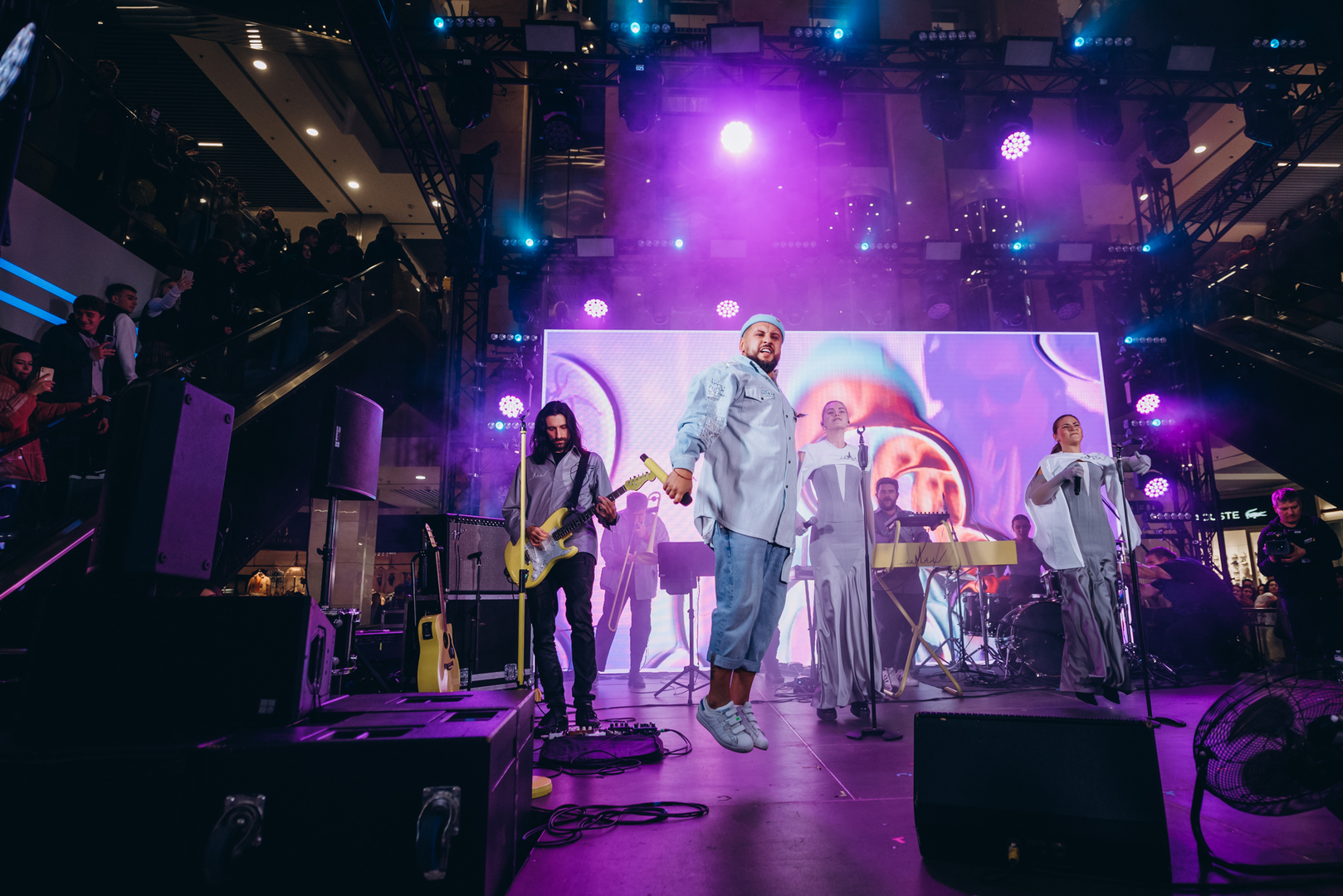  День Народження ТРЦ Gulliver 2023 (2 частина) image-408