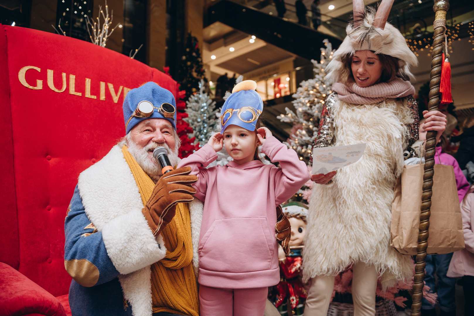 Теплі покази S Миколая в укритті image-7