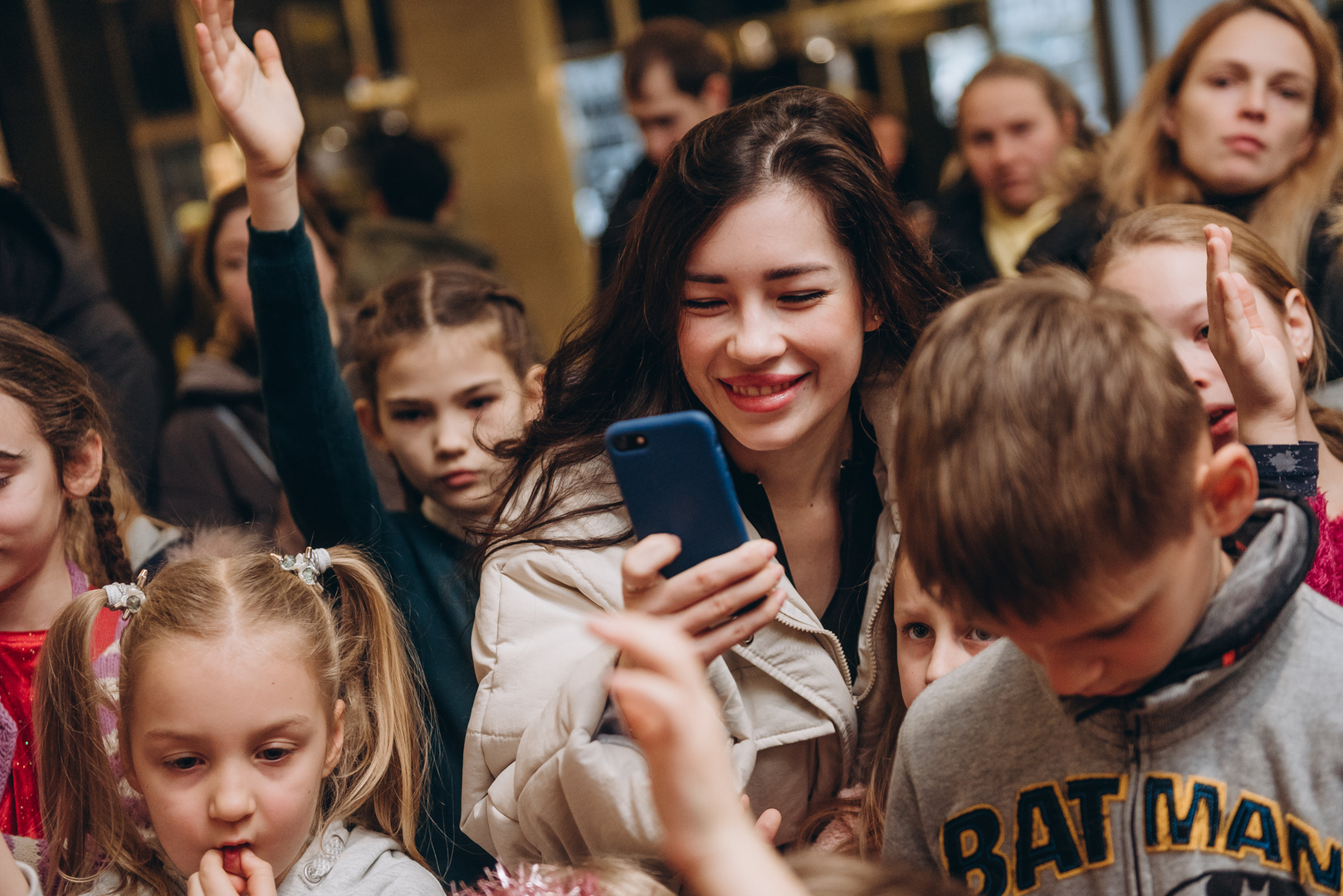 Теплі покази S Миколая в укритті image-23