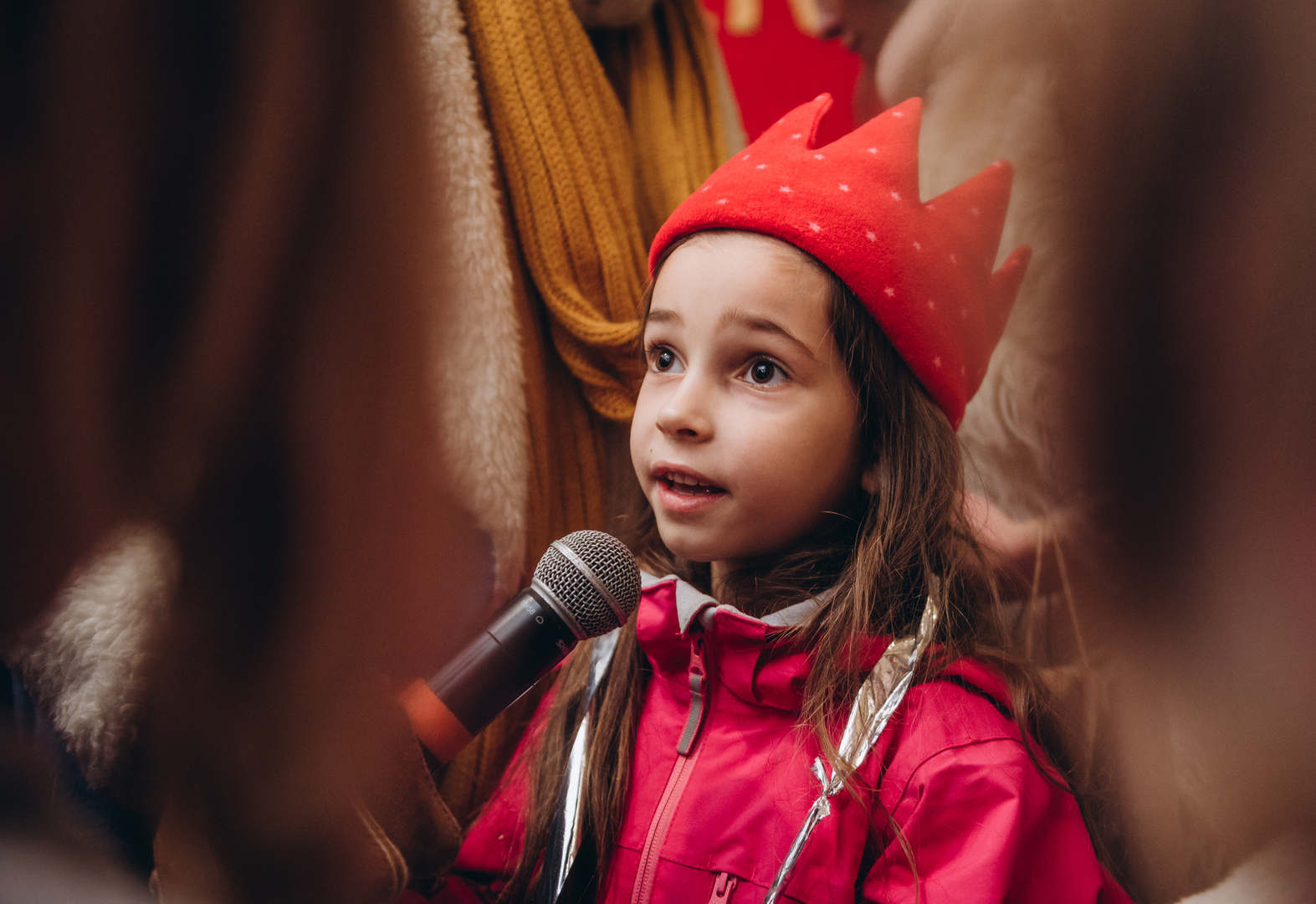 Теплі покази S Миколая в укритті image-64