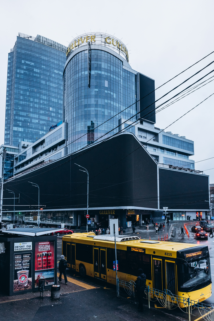 Теплі покази S Миколая в укритті image-117