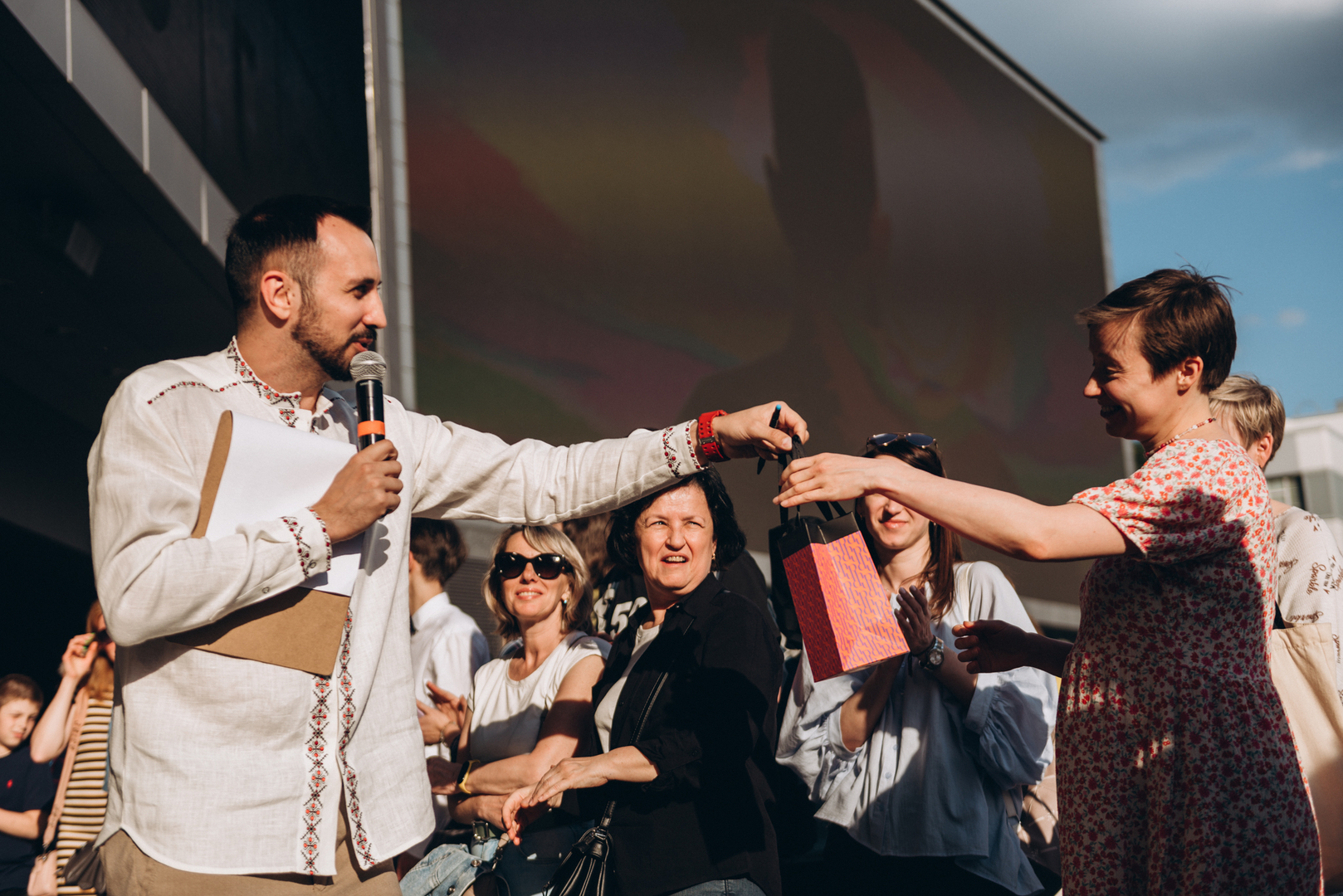 Піаніно до Дня Києва, виступ Євгена Хмари image-27