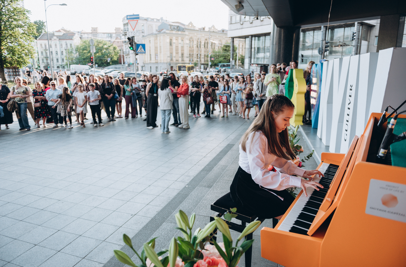 Піаніно до Дня Києва, виступ Євгена Хмари image-90