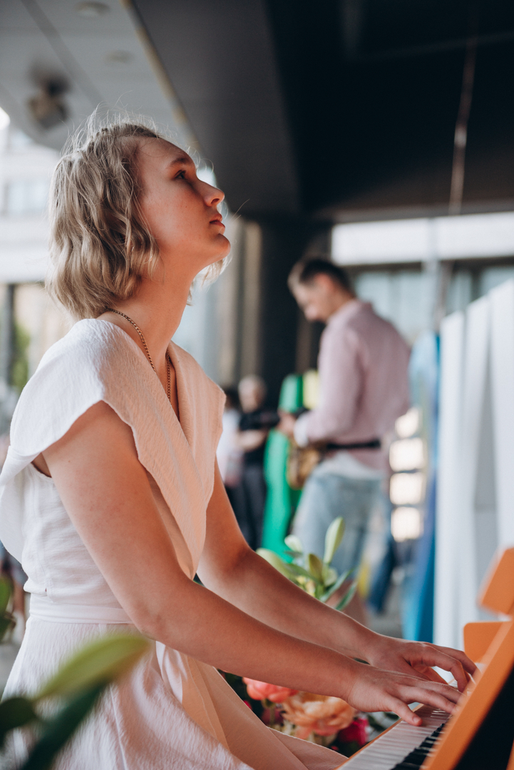 Піаніно до Дня Києва, виступ Євгена Хмари image-94