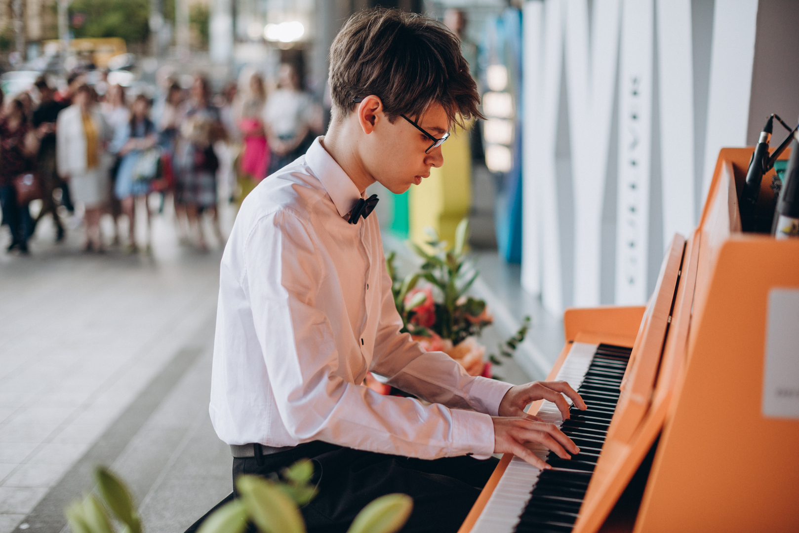 Піаніно до Дня Києва, виступ Євгена Хмари image-105