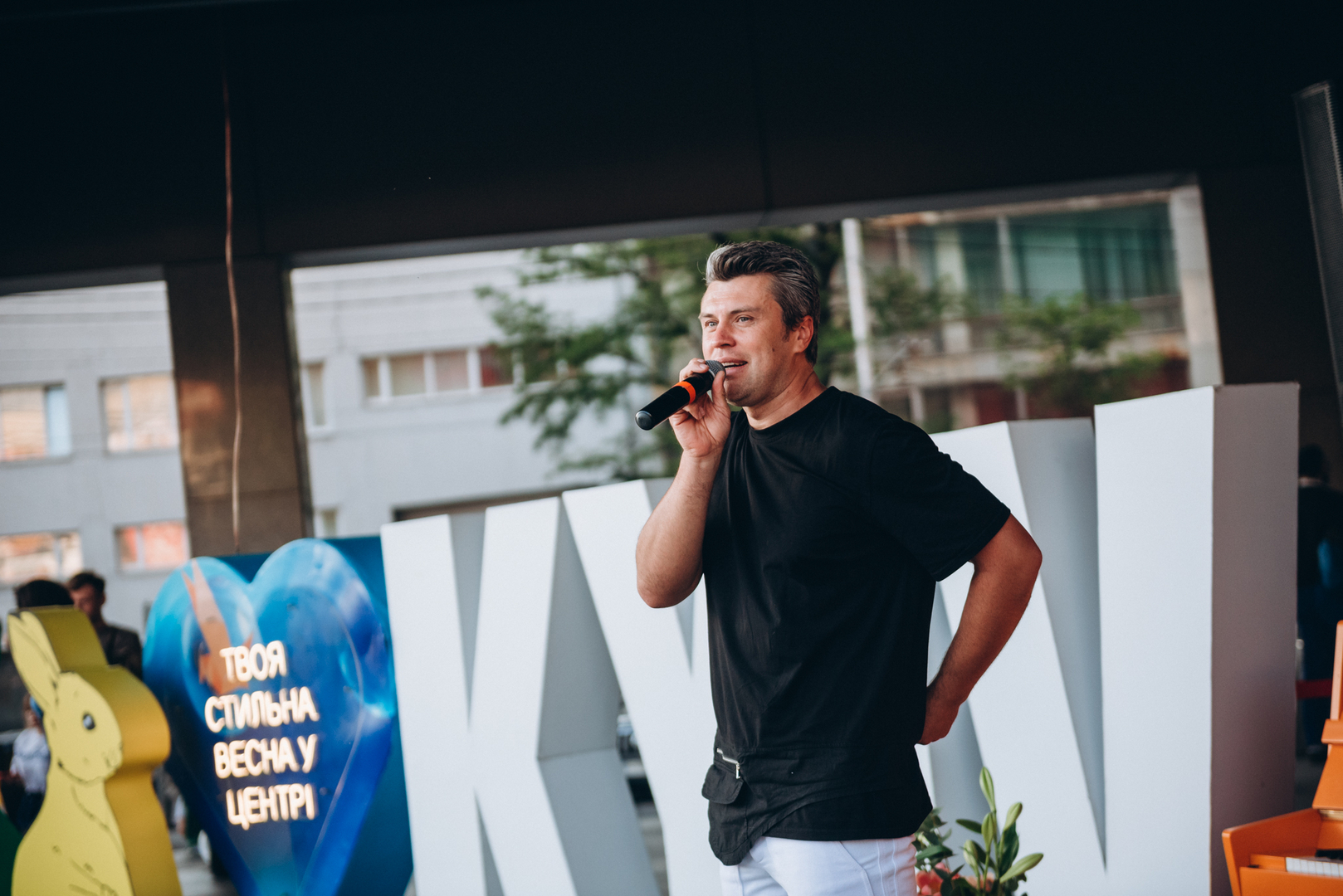 Піаніно до Дня Києва, виступ Євгена Хмари image-119