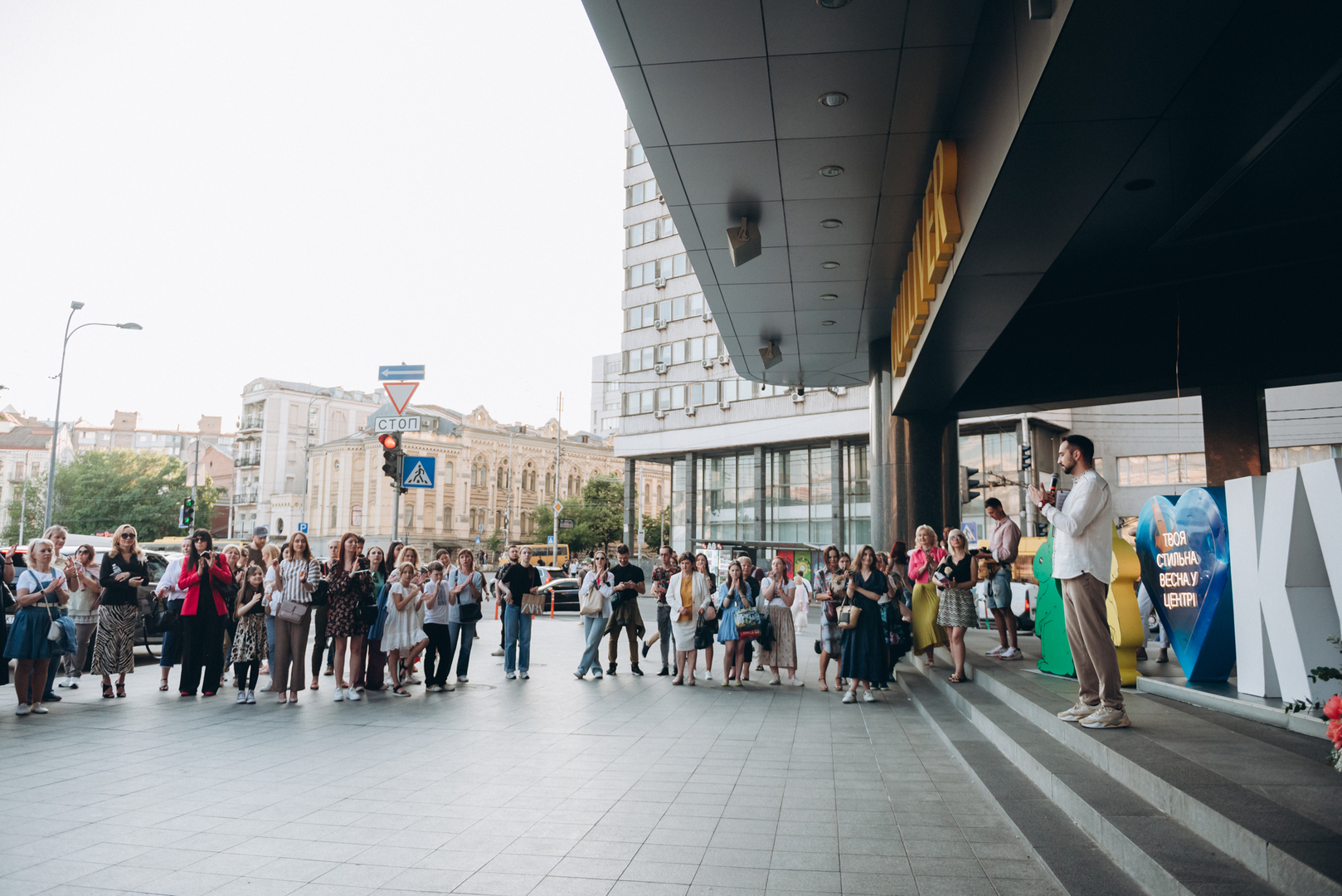 Піаніно до Дня Києва, виступ Євгена Хмари image-131