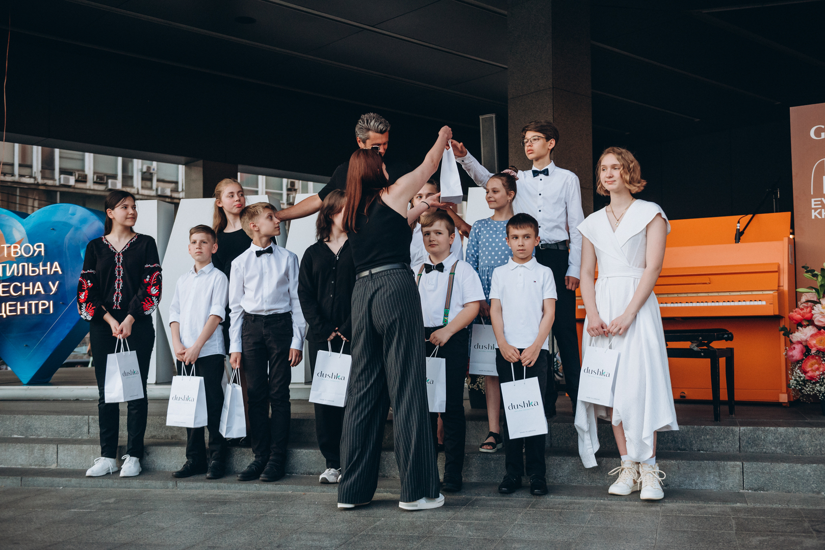 Піаніно до Дня Києва, виступ Євгена Хмари image-144