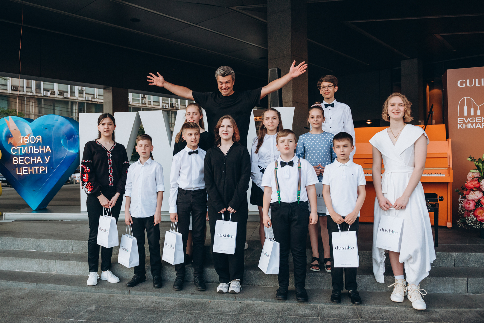 Піаніно до Дня Києва, виступ Євгена Хмари image-146