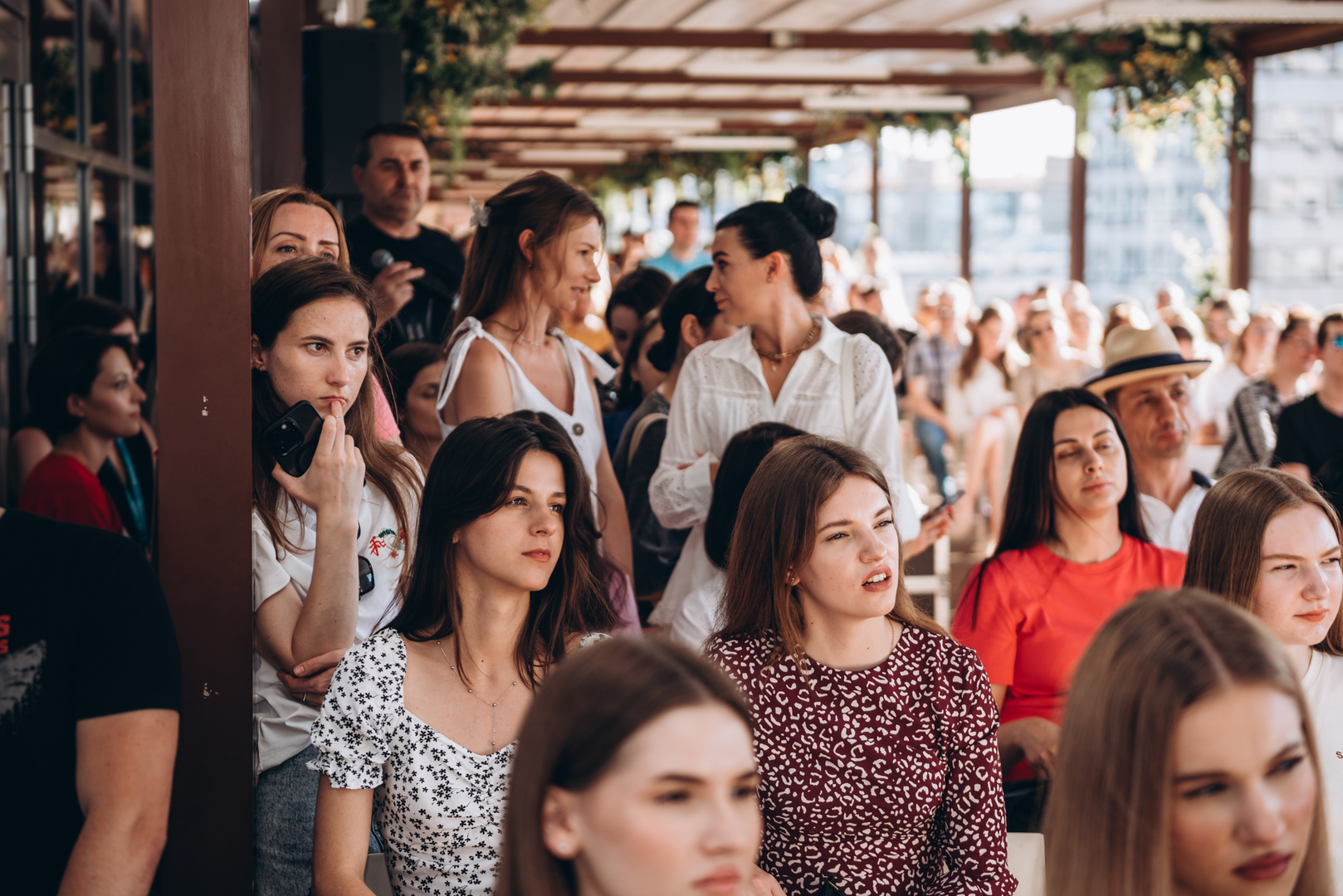 Тераса Talk про YouTuBe: Раміна Есхакзай, Антон Птушкін, Синельников Євген! image-18