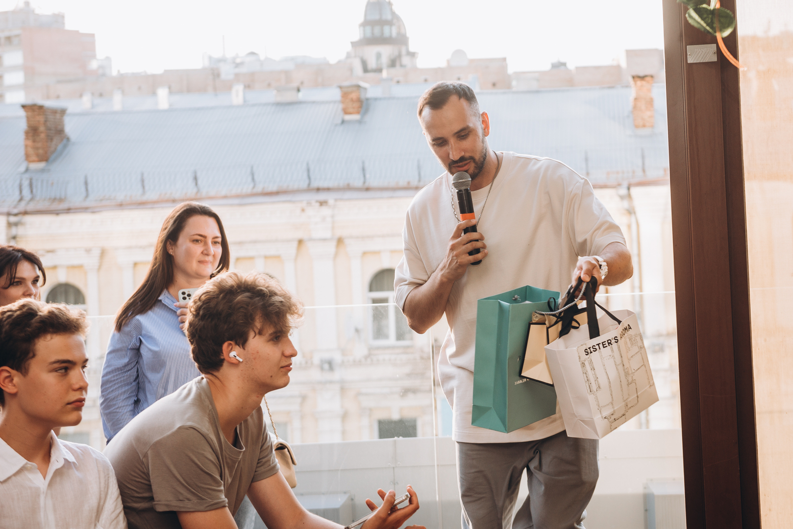 Тераса Talk про YouTuBe: Раміна Есхакзай, Антон Птушкін, Синельников Євген! image-72