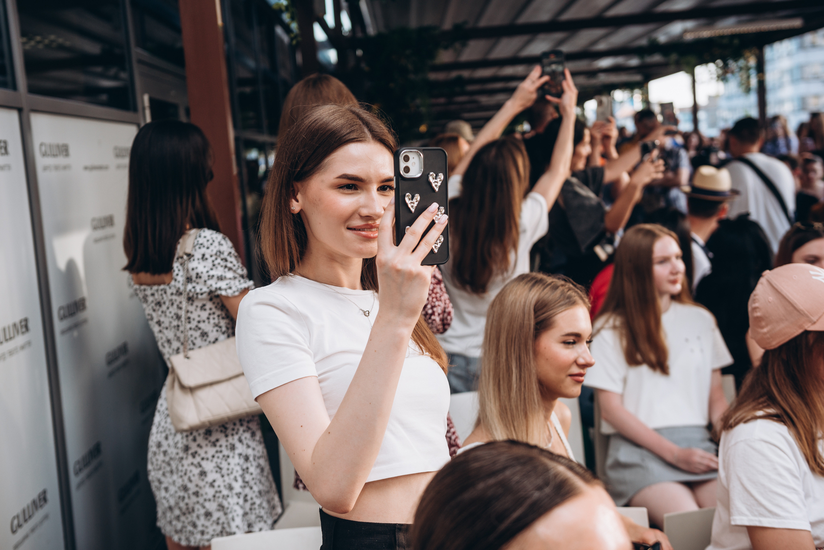 Тераса Talk про YouTuBe: Раміна Есхакзай, Антон Птушкін, Синельников Євген! image-83