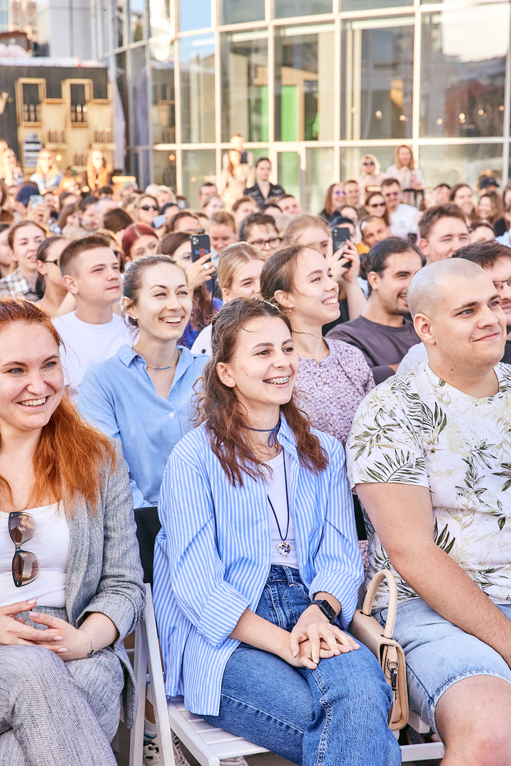 Підпільний на даху Gulliver image-122