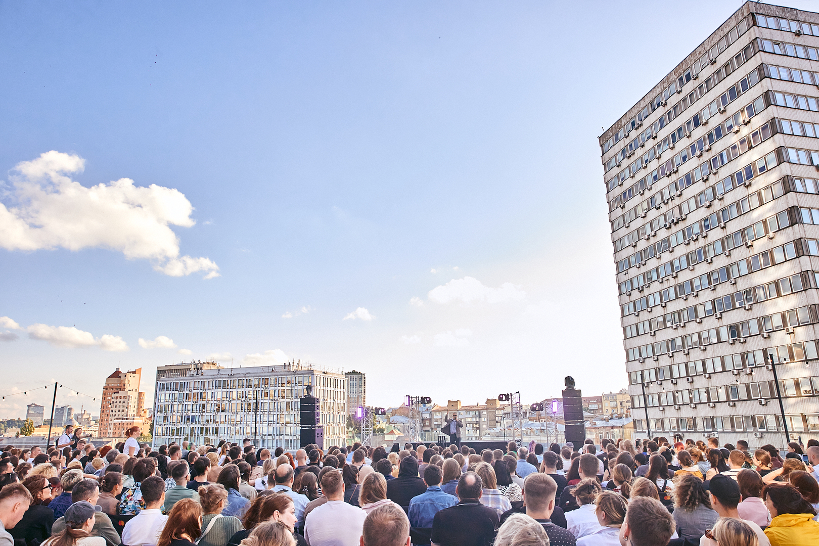 Підпільний на даху Gulliver image-125