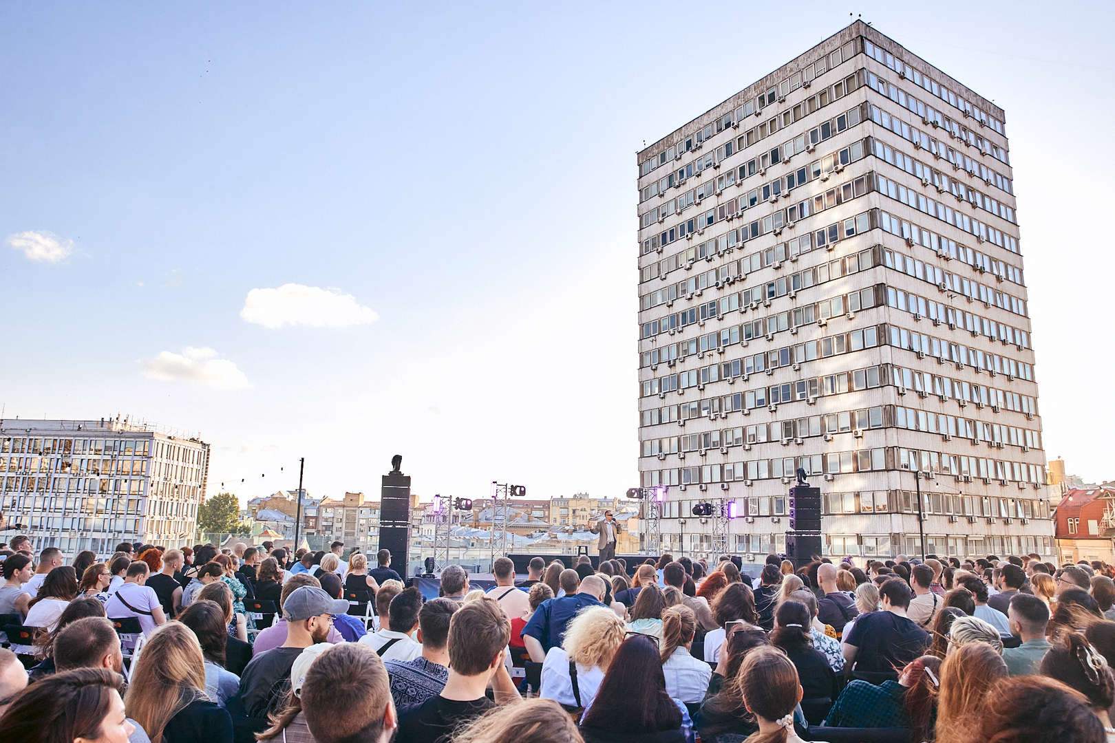 Підпільний на даху Gulliver image-144