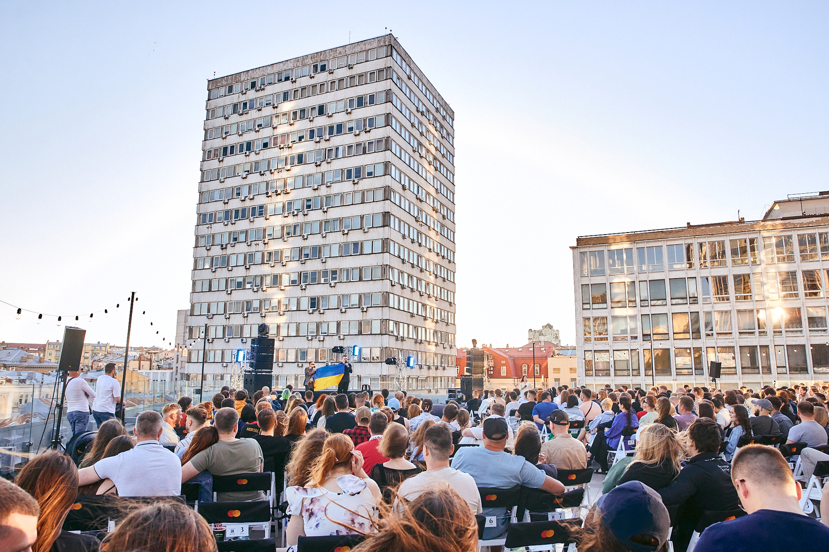 Підпільний на даху Gulliver image-187