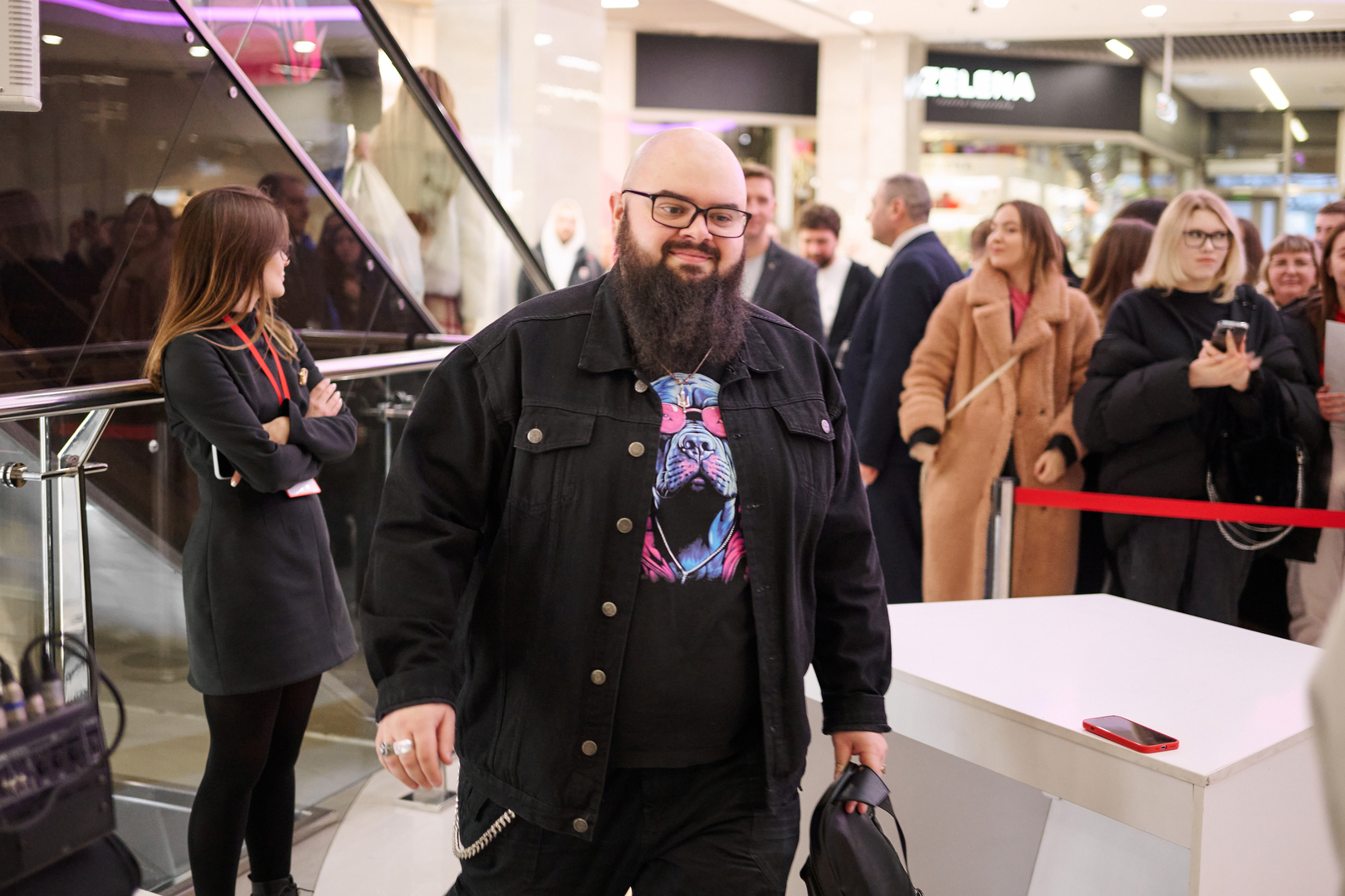 Автограф-сесія з акторами фільму &quot;Песики&quot; image-14