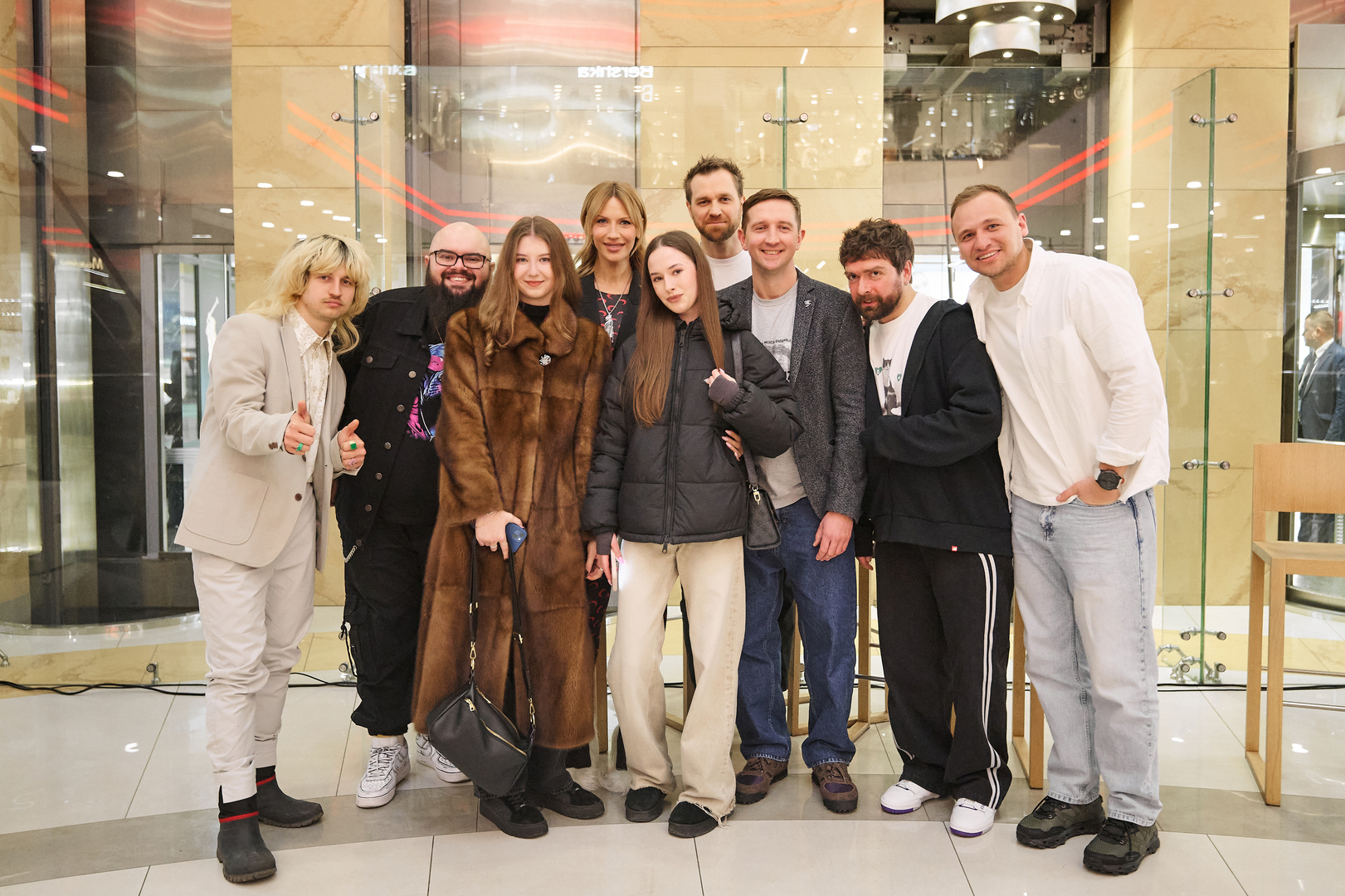 Автограф-сесія з акторами фільму &quot;Песики&quot; image-82