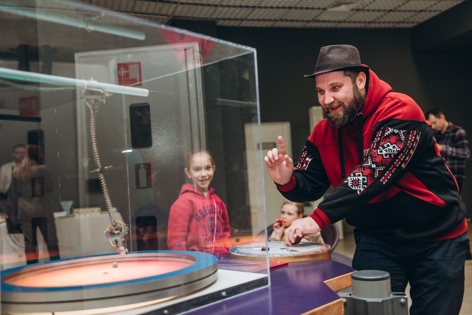 Відкриття першого в Україні наукового цирку image-28