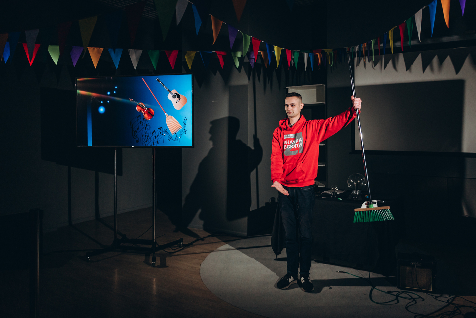 Відкриття першого в Україні наукового цирку image-67