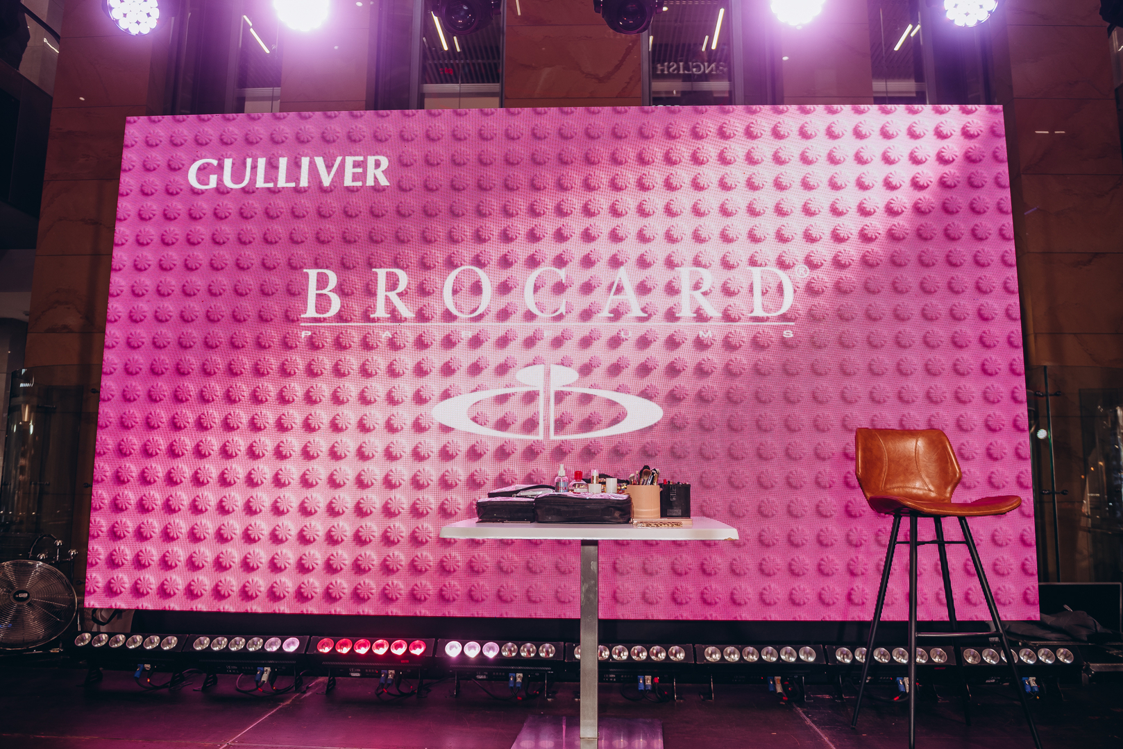 &quot;Весна у Gulliver – час святкувати!&quot; за участі: Єгора Андрюшина, Насті Цимбалару, Олени Тополі та Валентини Олеярник та розіграш від TOUS  image-74