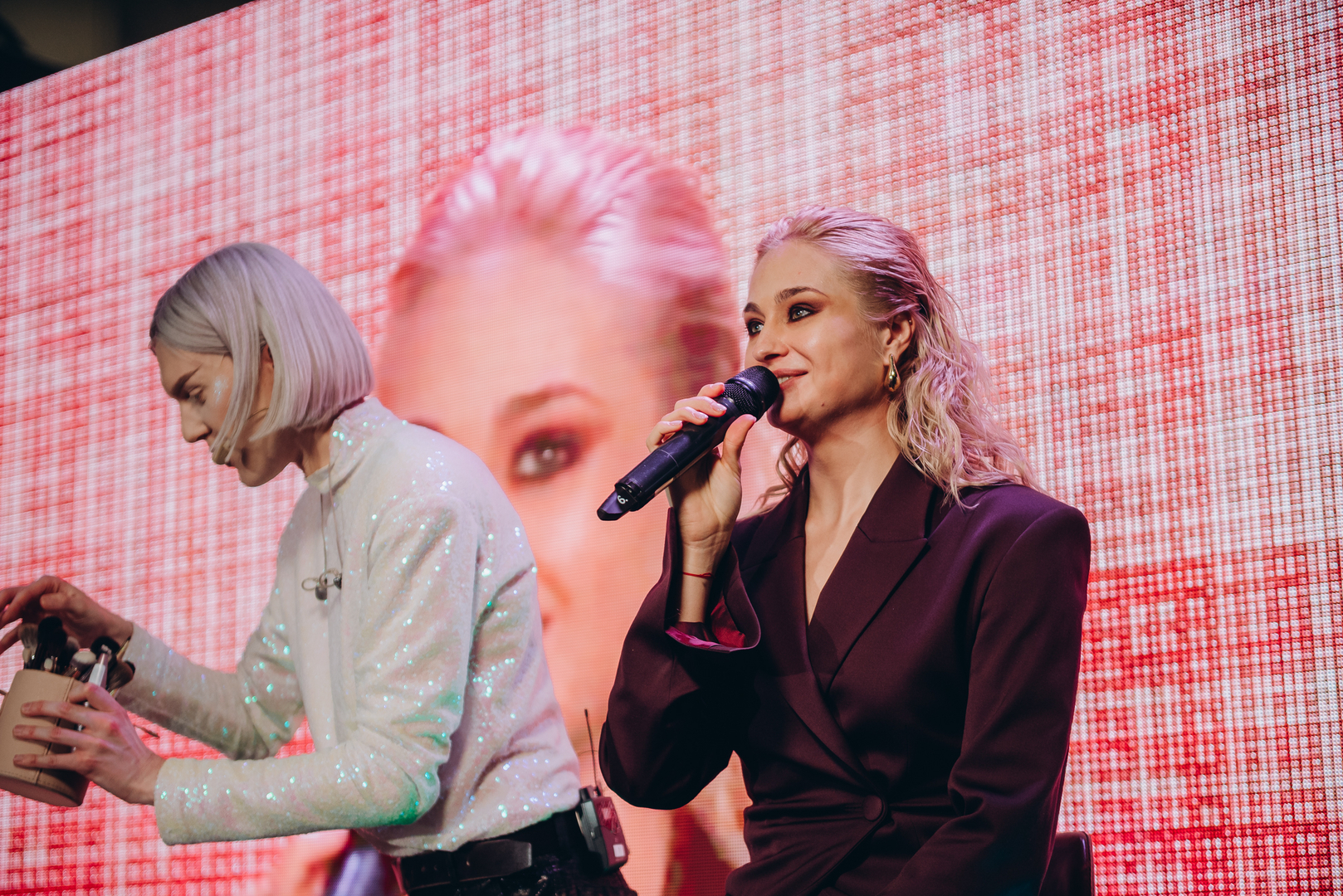 &quot;Весна у Gulliver – час святкувати!&quot; за участі: Єгора Андрюшина, Насті Цимбалару, Олени Тополі та Валентини Олеярник та розіграш від TOUS  image-142