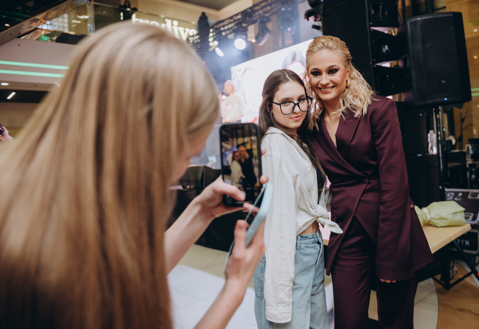 &quot;Весна у Gulliver – час святкувати!&quot; за участі: Єгора Андрюшина, Насті Цимбалару, Олени Тополі та Валентини Олеярник та розіграш від TOUS  image-149