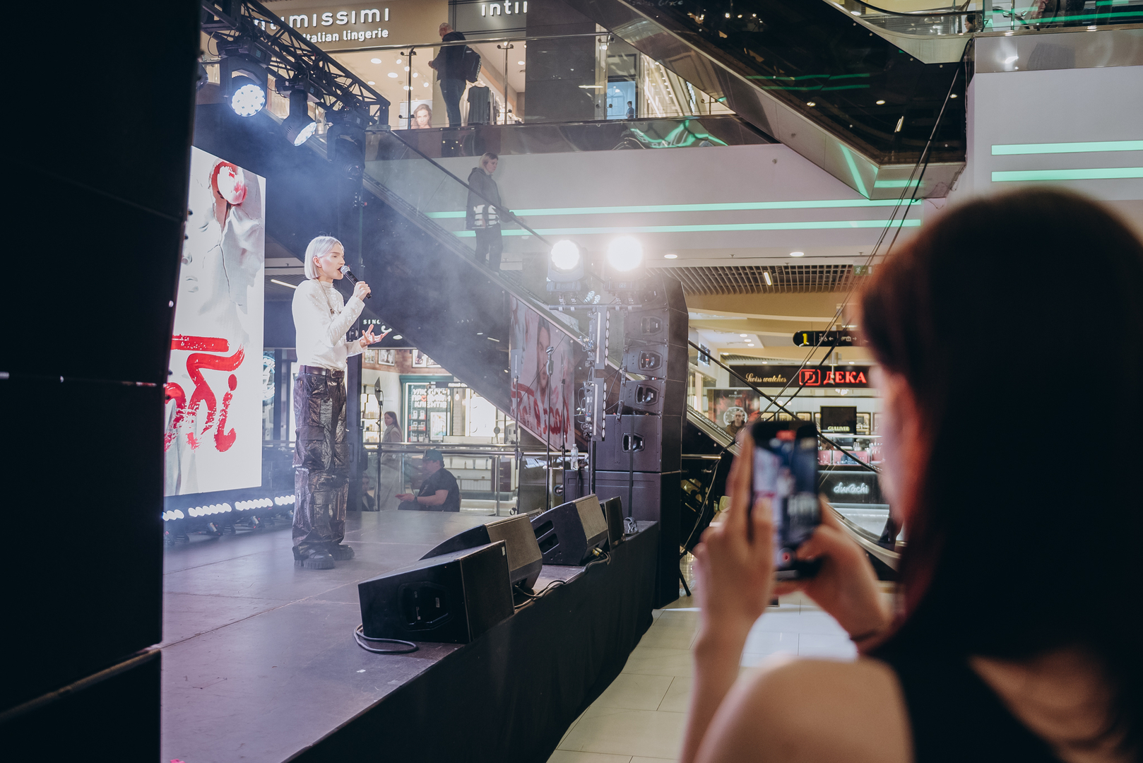 &quot;Весна у Gulliver – час святкувати!&quot; за участі: Єгора Андрюшина, Насті Цимбалару, Олени Тополі та Валентини Олеярник та розіграш від TOUS  image-150