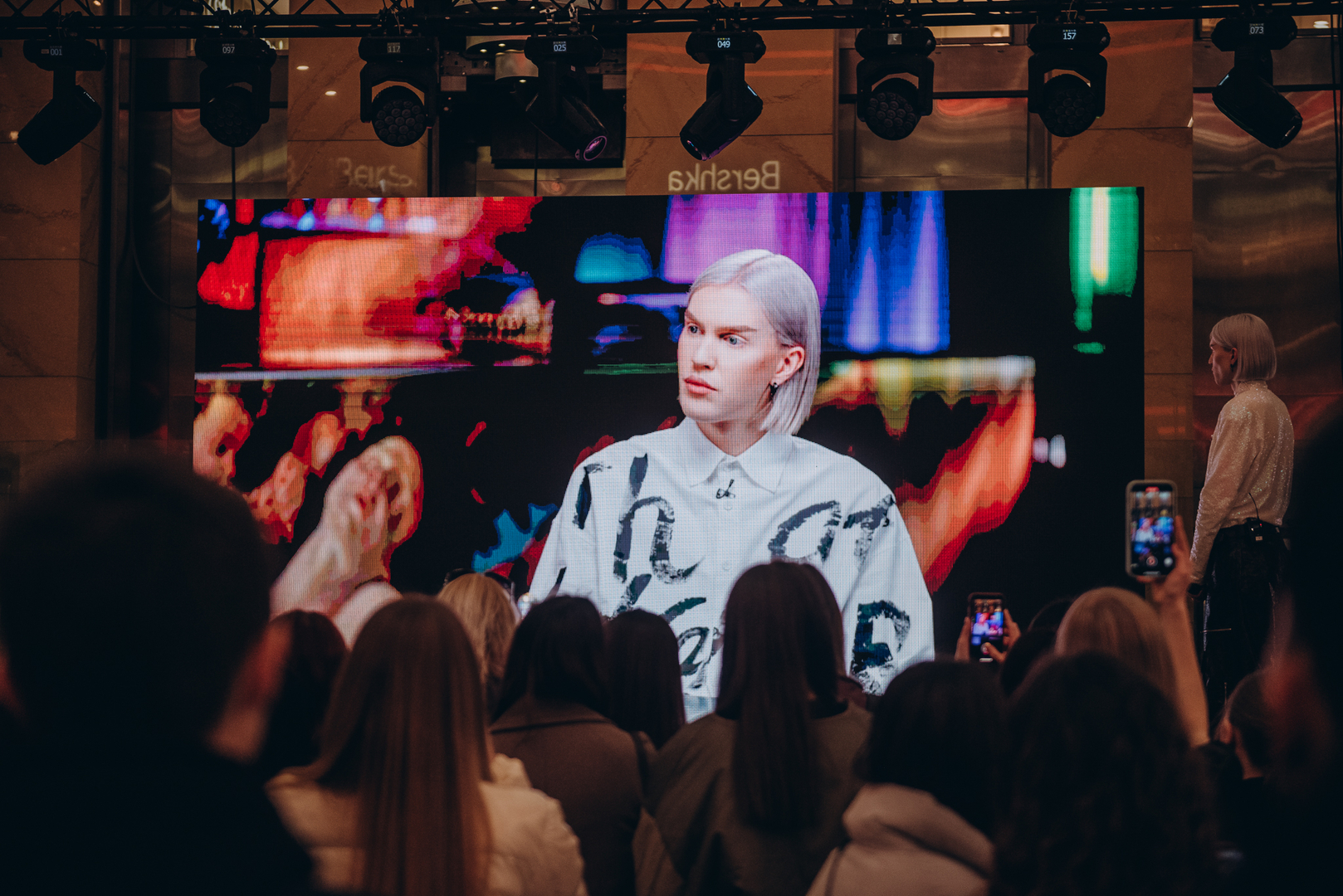 &quot;Весна у Gulliver – час святкувати!&quot; за участі: Єгора Андрюшина, Насті Цимбалару, Олени Тополі та Валентини Олеярник та розіграш від TOUS  image-183